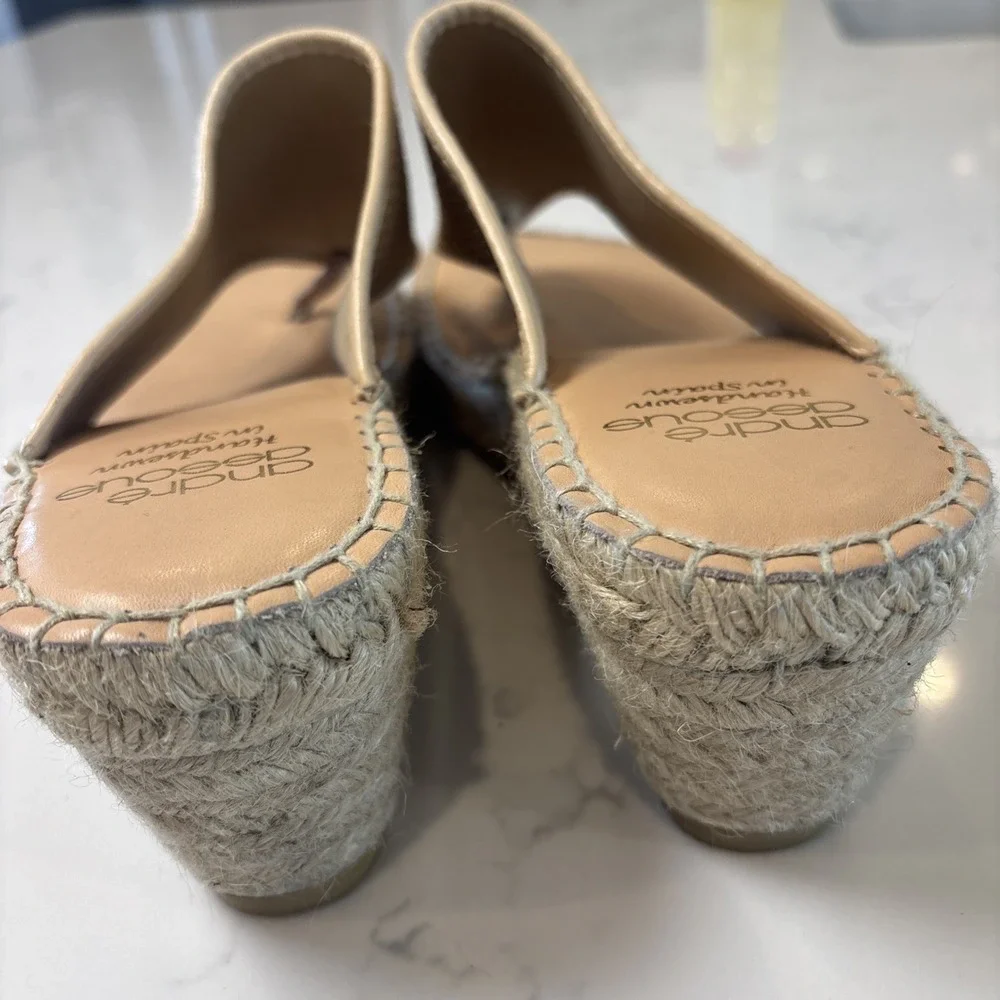 Andre Assous Sandals 41 US 10 ‎ Raffia Leather Thong Espadrille Wedge Spain